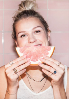 Melano Friends Oorstekers Crinkle Loop Goudkleurig