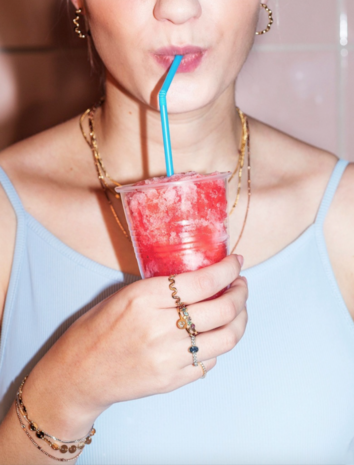 Melano Friends Oorstekers Crinkle Loop Goudkleurig